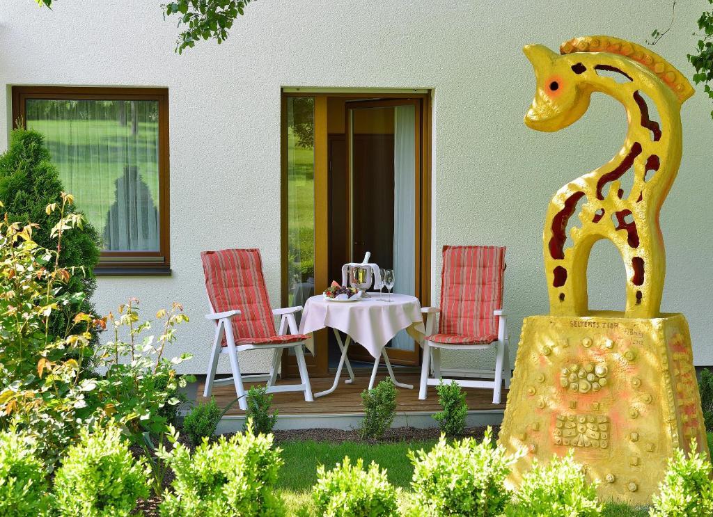 Hotel Schmitt Garni Mönchberg Екстериор снимка