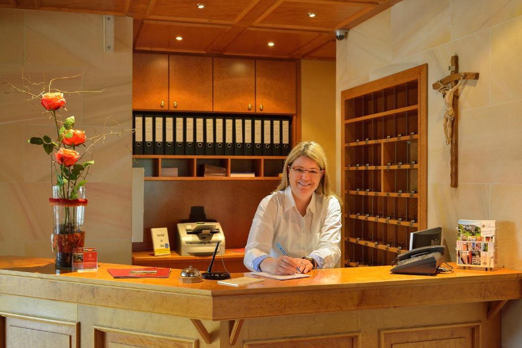 Hotel Schmitt Garni Mönchberg Екстериор снимка