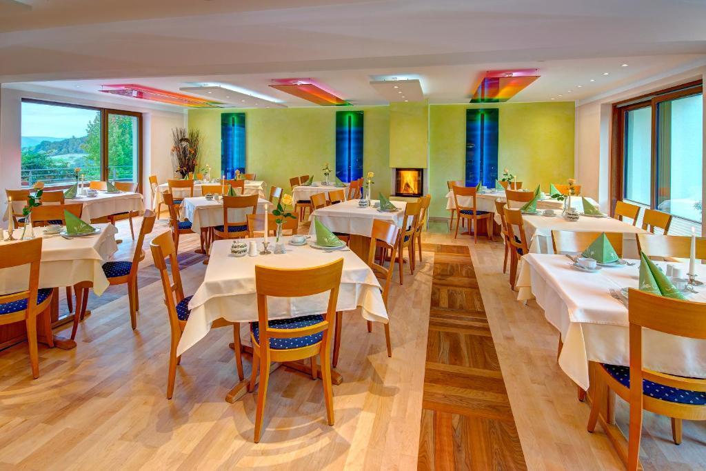 Hotel Schmitt Garni Mönchberg Екстериор снимка